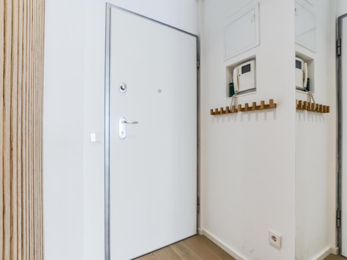 Apartamento Reformado En La Calle Pez Alquiler Temporal Мадрид Экстерьер фото
